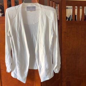Women's Tart Collections White Knit Ruched Sleeve Blazer